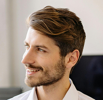 Michael Brennan, CTO y líder tecnológico en fintech y criptomonedas, headshot.